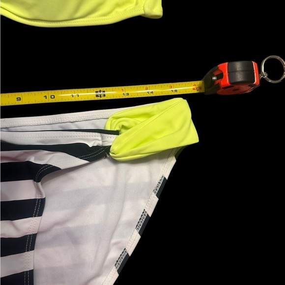 NWOT Lime Green and Black Bikini size Large - Picture 3 of 7
